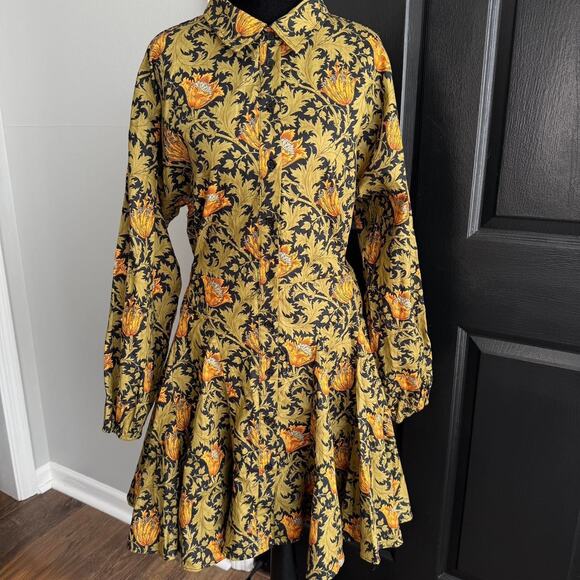 Floral mini dress with flared skirt, button-up front and sleeves - Picture 1 of 3